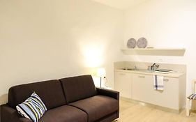 Splendid Two Room Suite